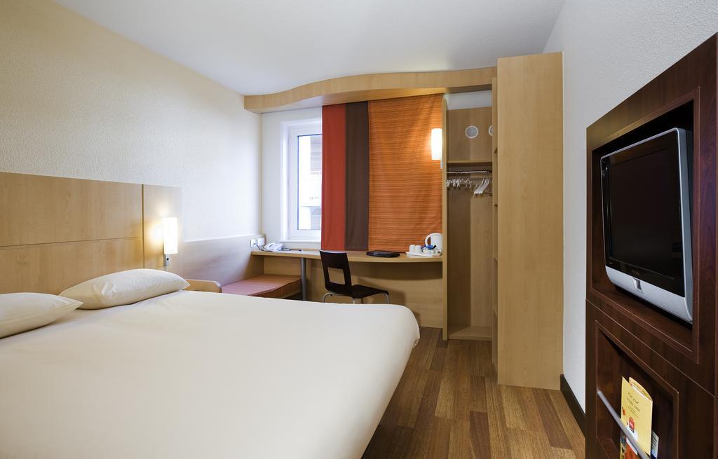 Отель Ibis Temple Meads 3*