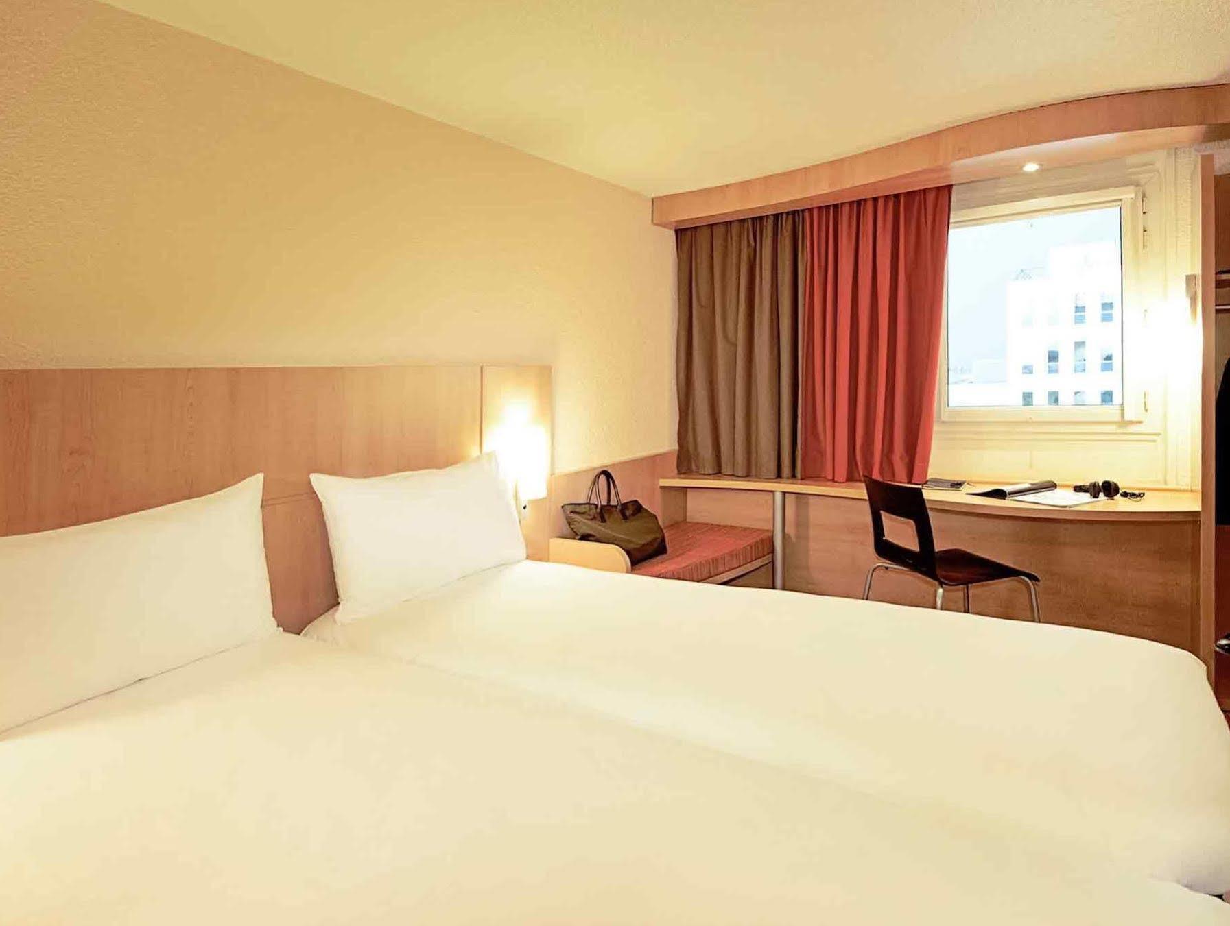 Отель Ibis Temple Meads