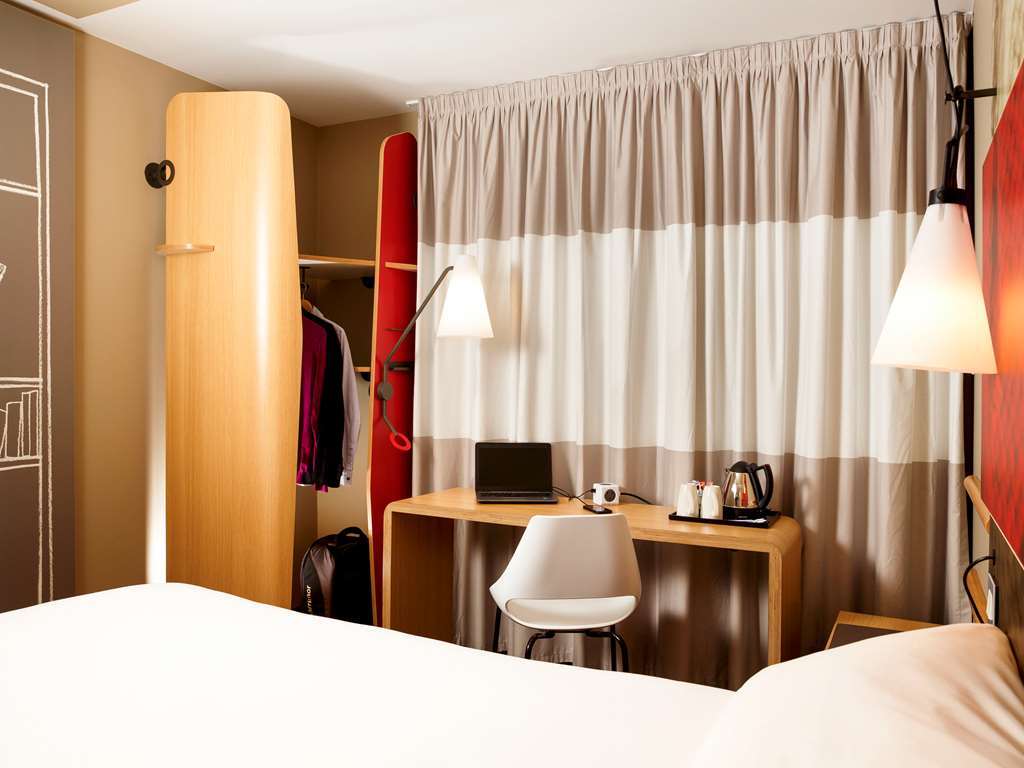 Отель Ibis Temple Meads 3*